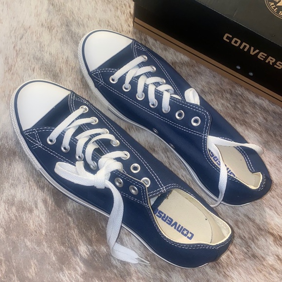 Navy All Star Converse Sneakers NWT, men 10
